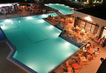 Hotell Evi 2*